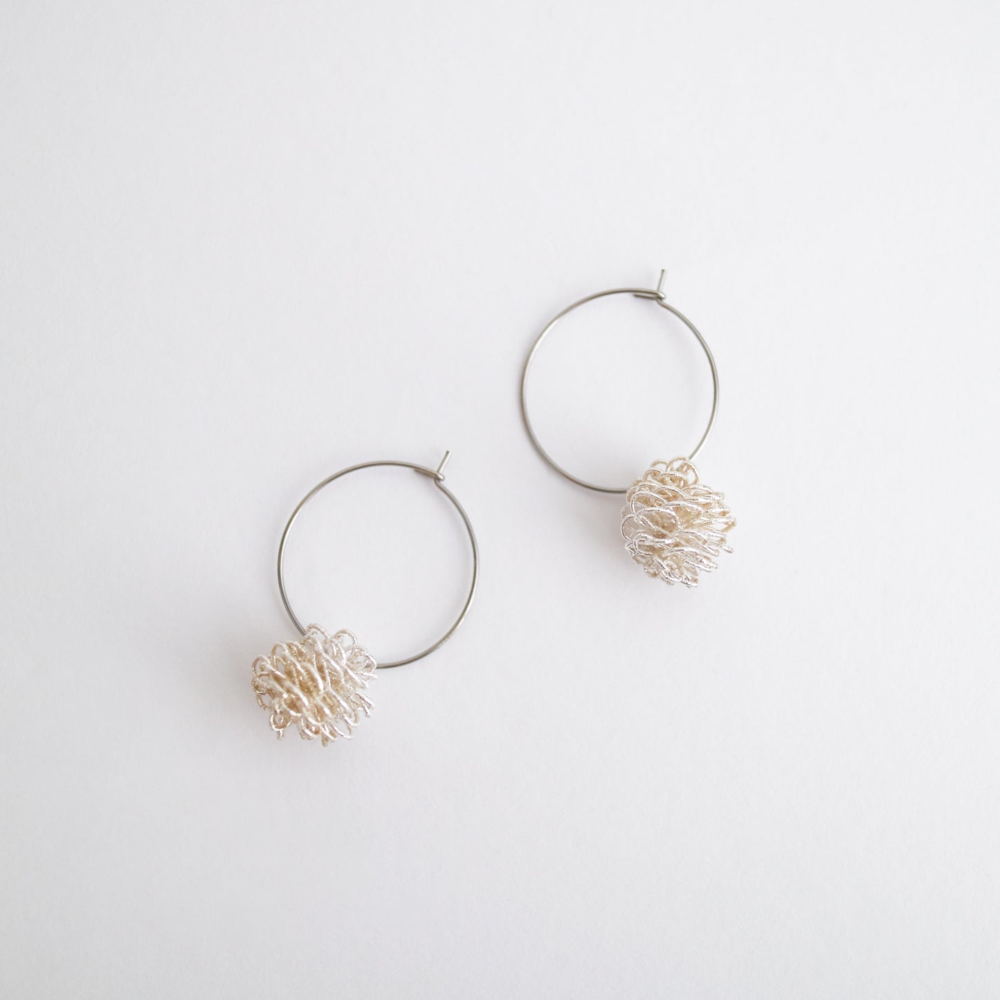 松毬 -Pinecone- Hoop earrings