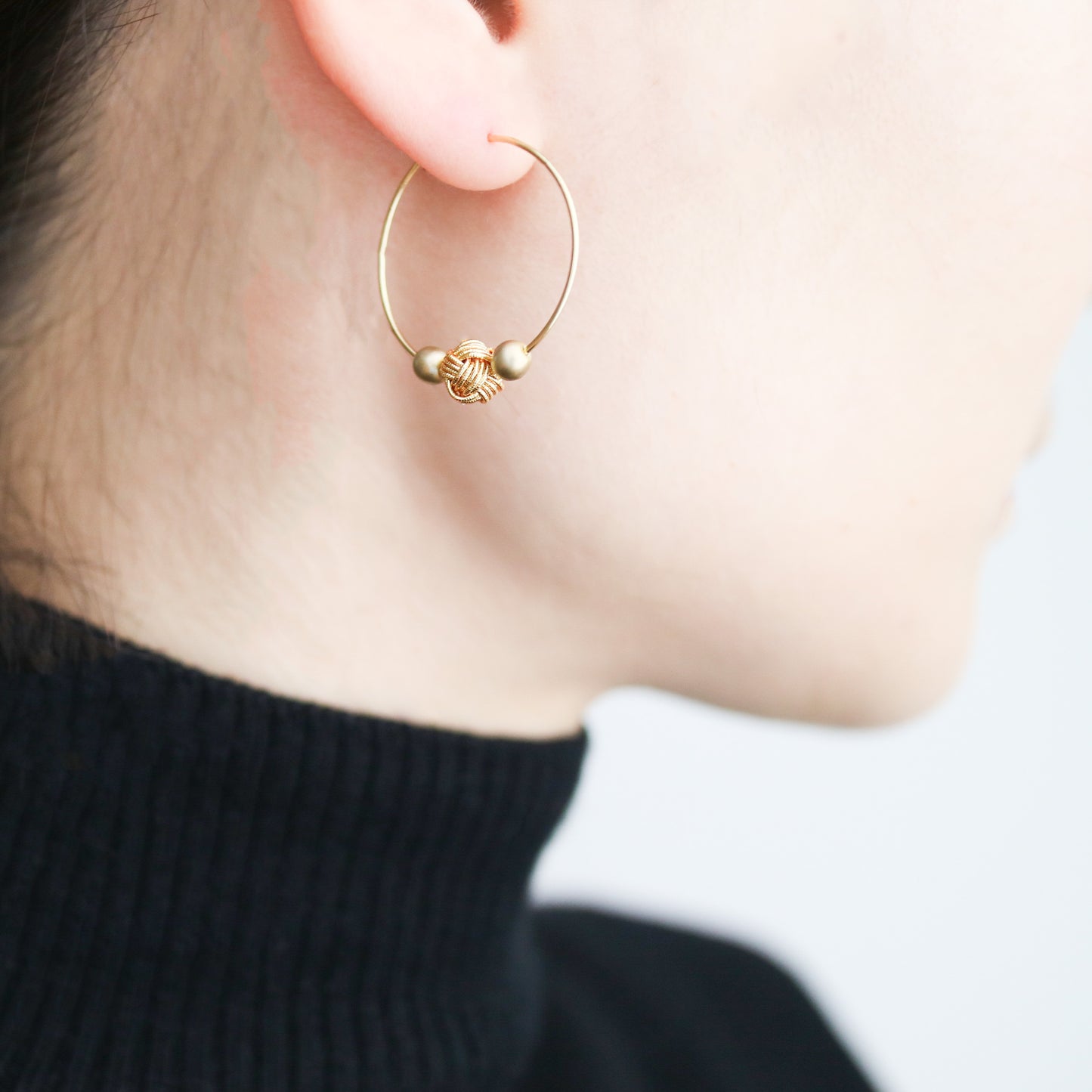 Awaji pearl hoop earrings, Gold